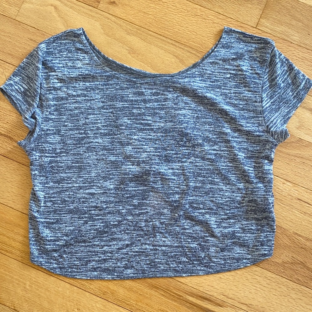 Hollister crop top